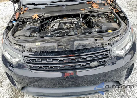 2017 Land Rover Discovery First Edition z USA, uszkodzony, nr VIN SALRTBBV4HA017529